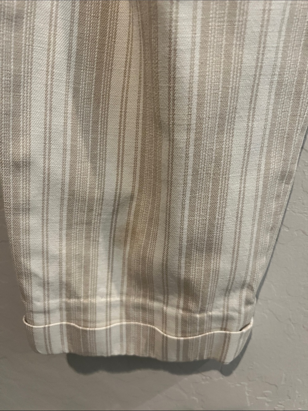 Tory Burch Striped Beige & Cream Crop Pants - Picture 11 of 13